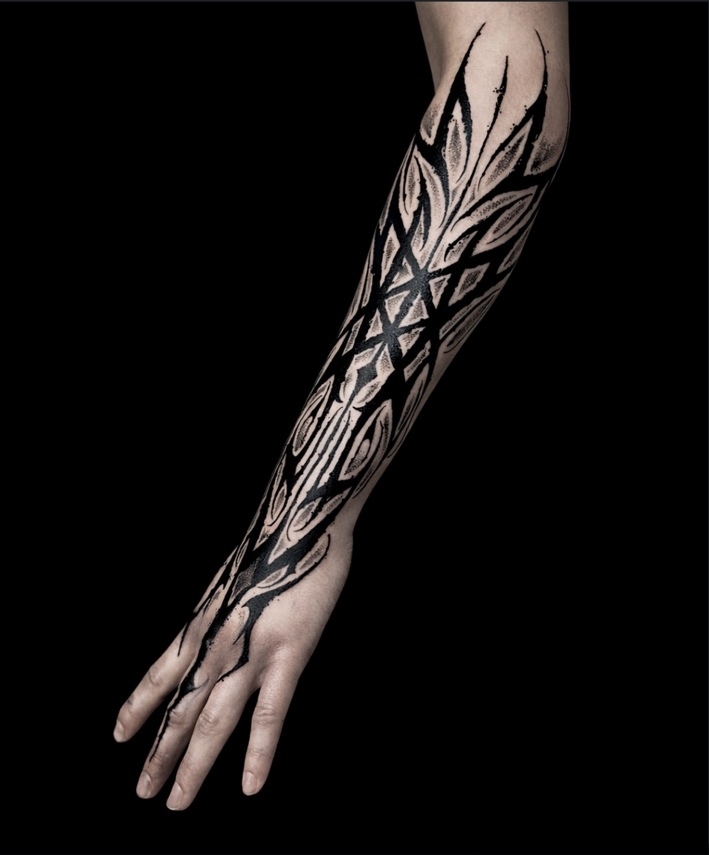 Dark Blackwork forearm tattoo by Digo